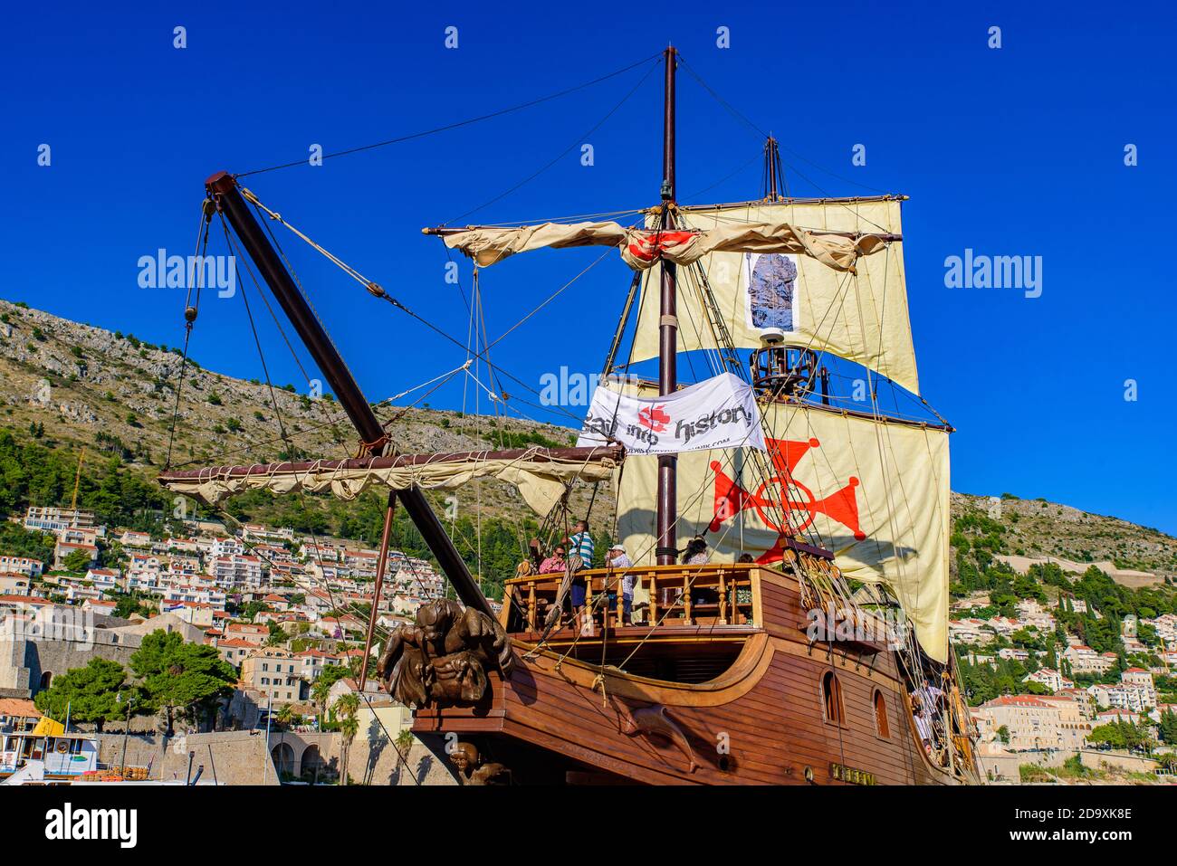 Un'antica nave che porta turisti in crociera a Dubrovnik, Croazia Foto Stock