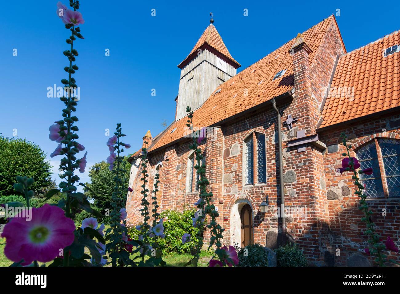 Mönchgut: chiesa nel villaggio di Middelhagen, Ostsee (Mar Baltico), Isola di Rügen, Meclemburgo-Vorpommern, Germania Foto Stock