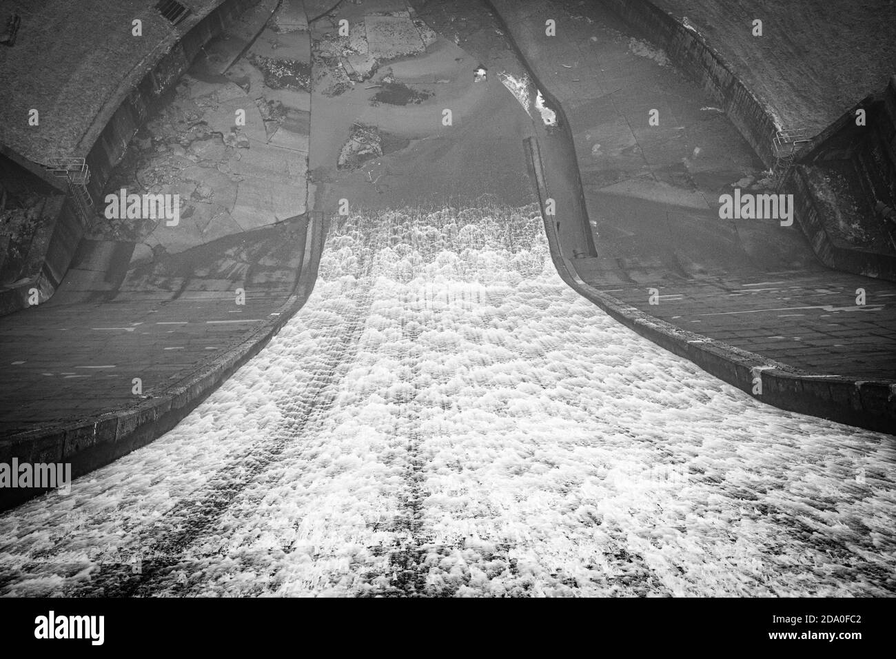 Baitings Reservoir e Dam, vicino a Ripponden, West Yorkshire, Regno Unito Foto Stock