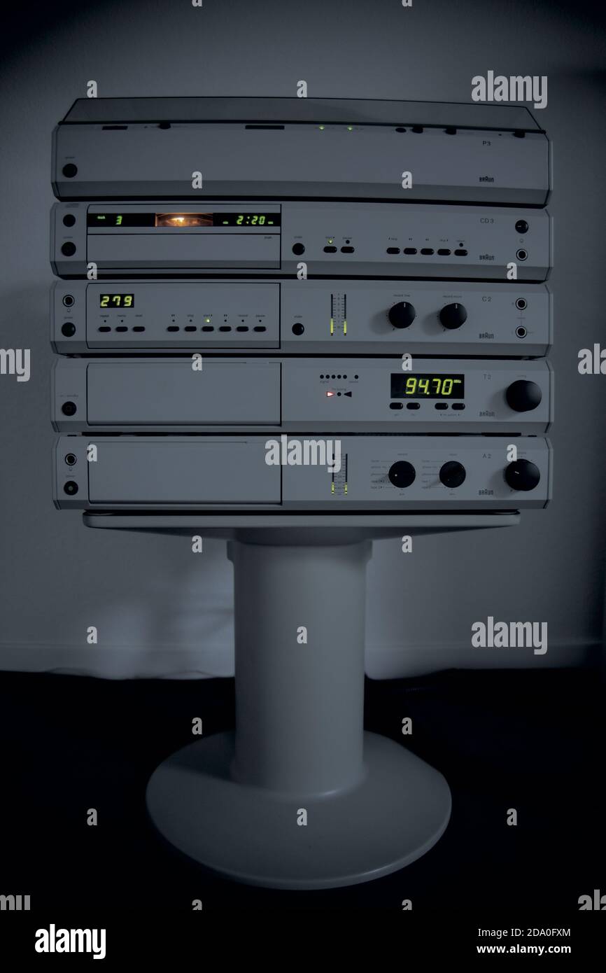Sistema Hi-Fi Braun in grigio chiaro Foto Stock