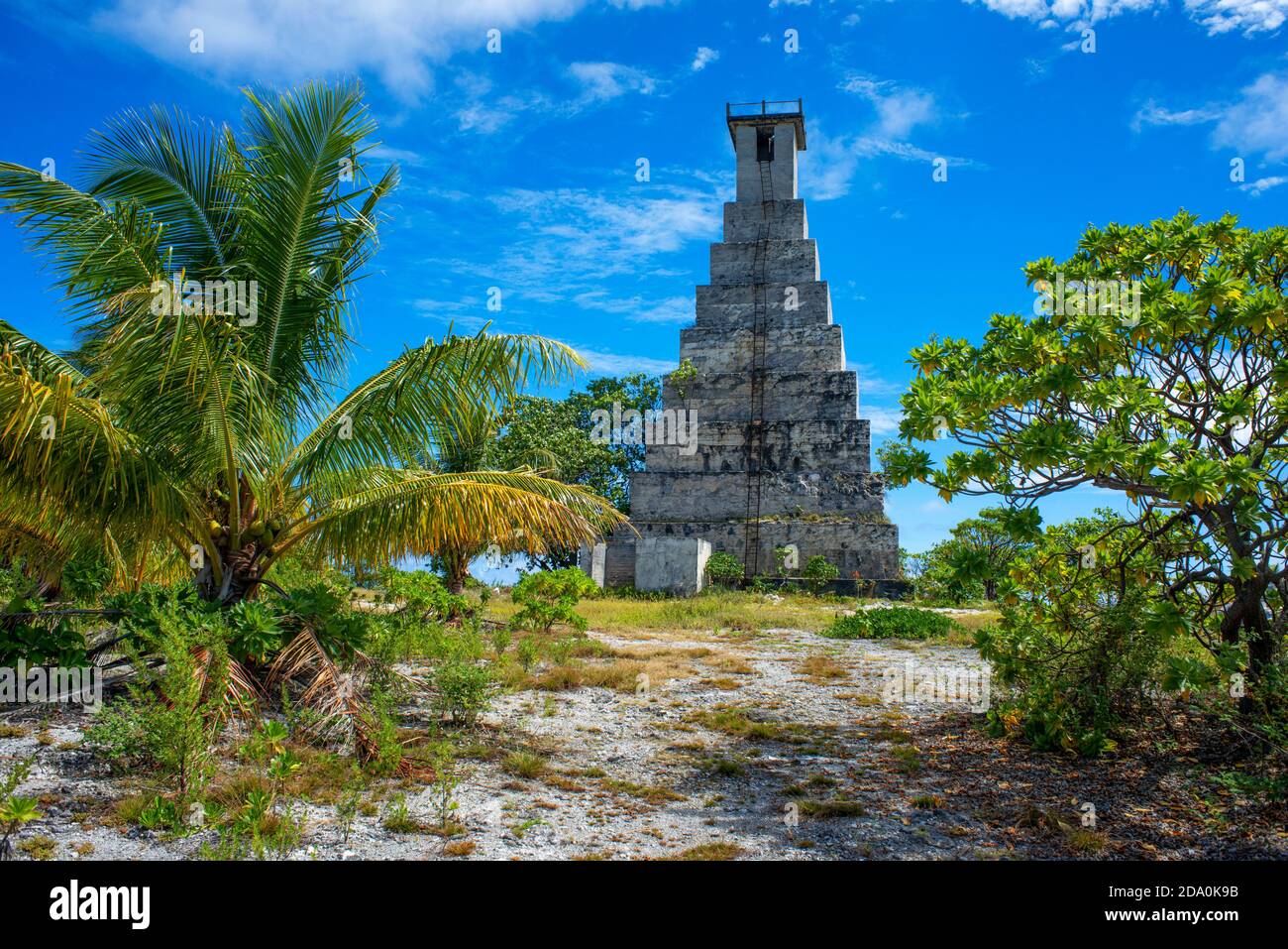 Fakarava faro, Arcipelago Tuamotus Polinesia francese Isole Tuamotu, South Pacific. Foto Stock