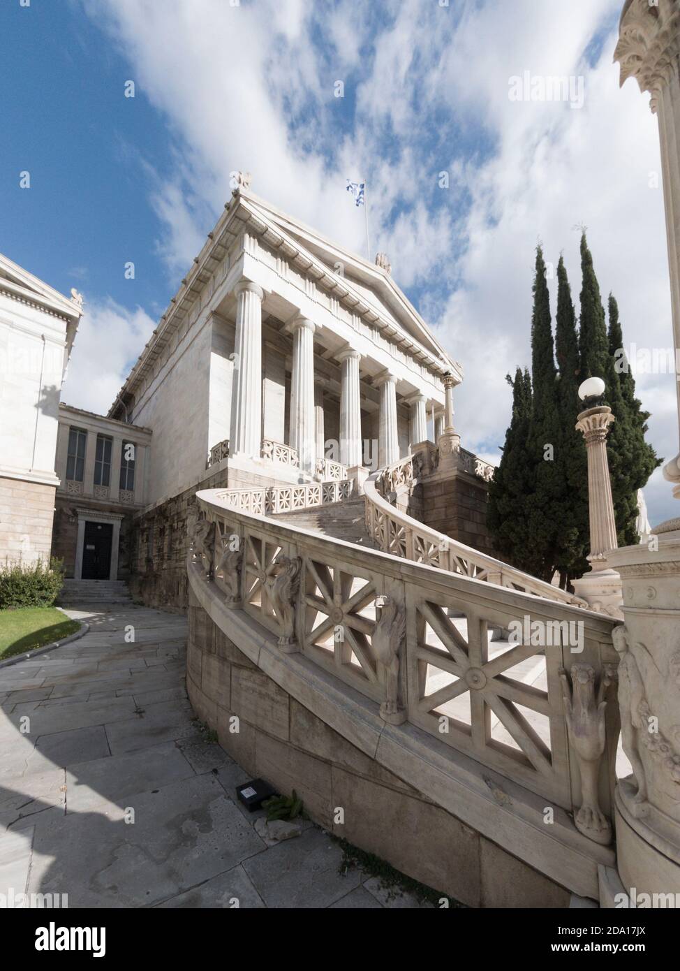 Biblioteca Nazionale di Atene, un capolavoro architettonico costruito alla fine del 1800 dagli architetti Ernst Ziller e Theo Hansen. Foto Stock