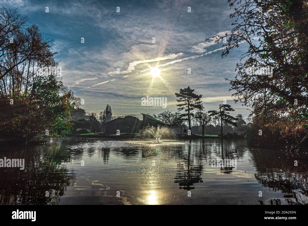 Alba sul laghetto, Parco del Popolo Foto Stock