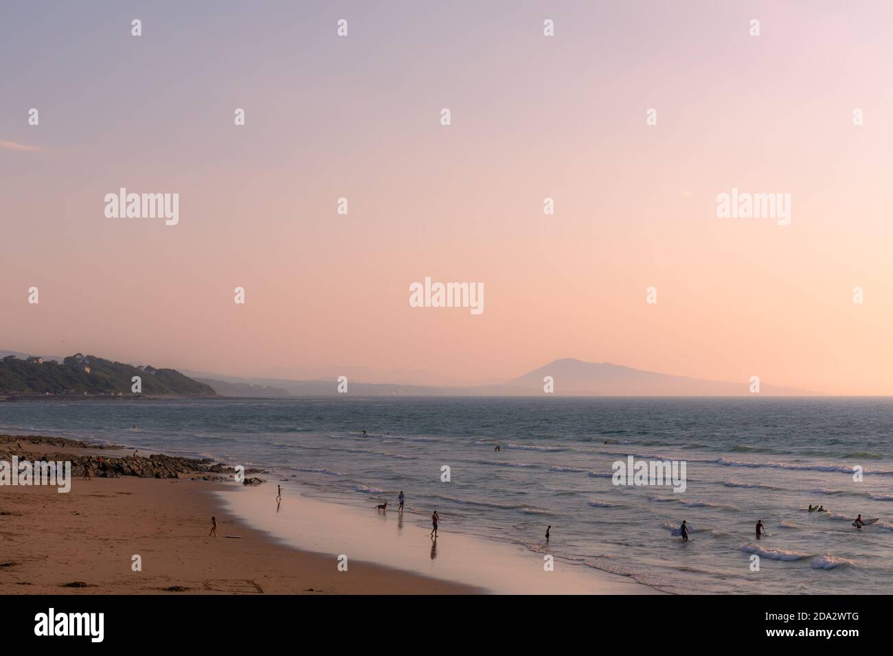 La spiaggia di Bidart al tramonto, Paesi Baschi, Franc Foto Stock