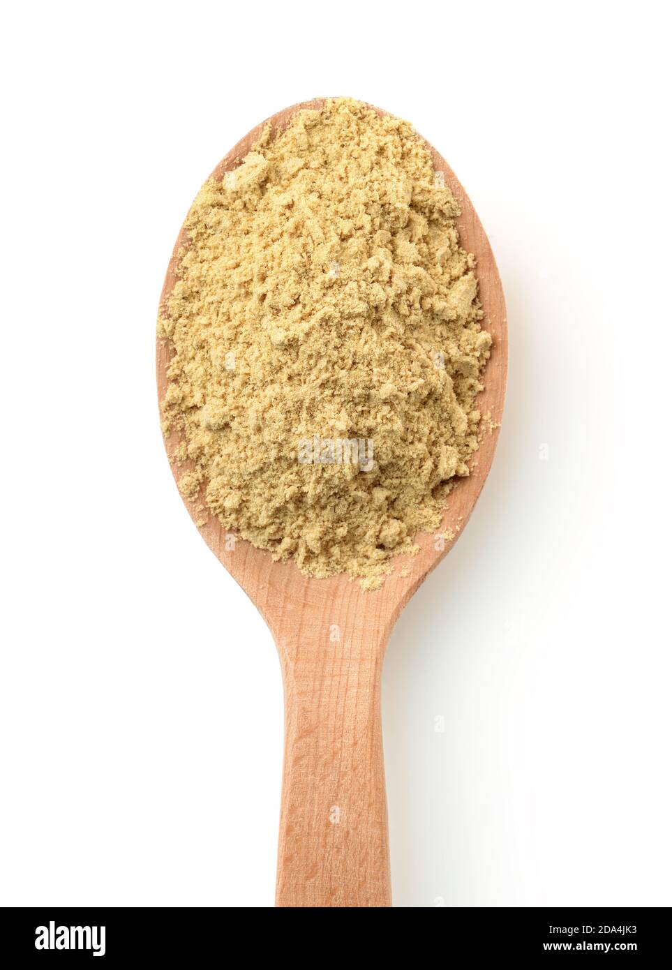 Vista dall'alto della polvere di senape in cucchiaio di legno isolato bianco Foto Stock