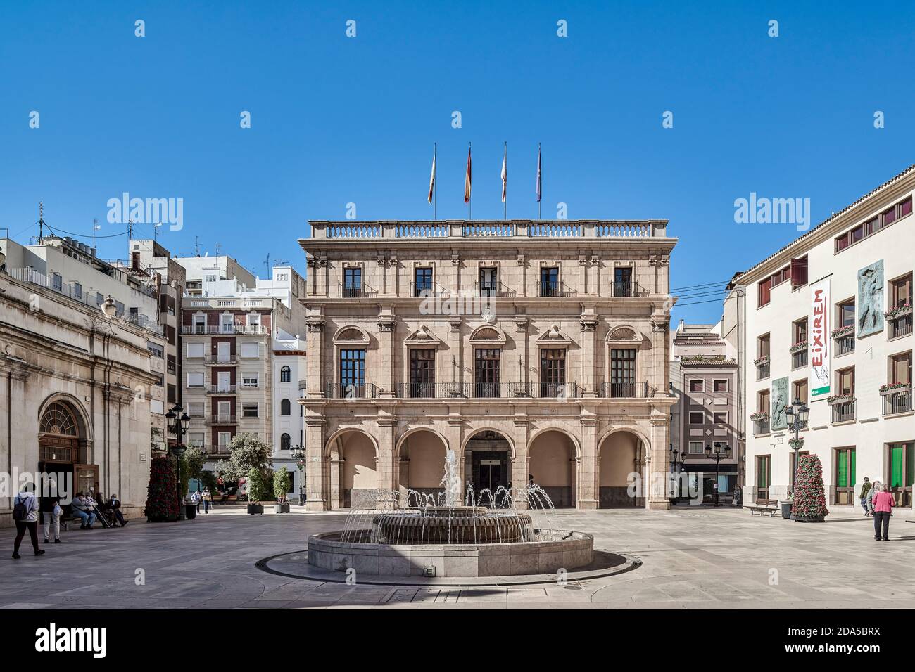 Municipio nella piazza principale della città di Castellon de la Plana, Comunità Valenciana, Spagna, Europefontana Foto Stock