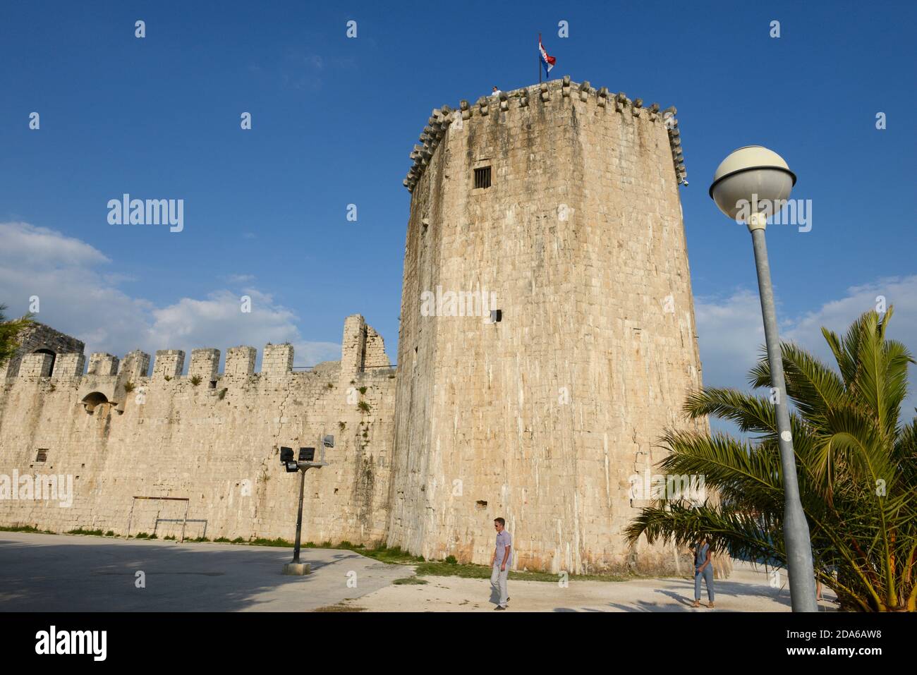 Castello di Kamerlengo, costruito dalla Repubblica di Venezia. Uno dei luoghi più visitati in Croazia. Foto Stock