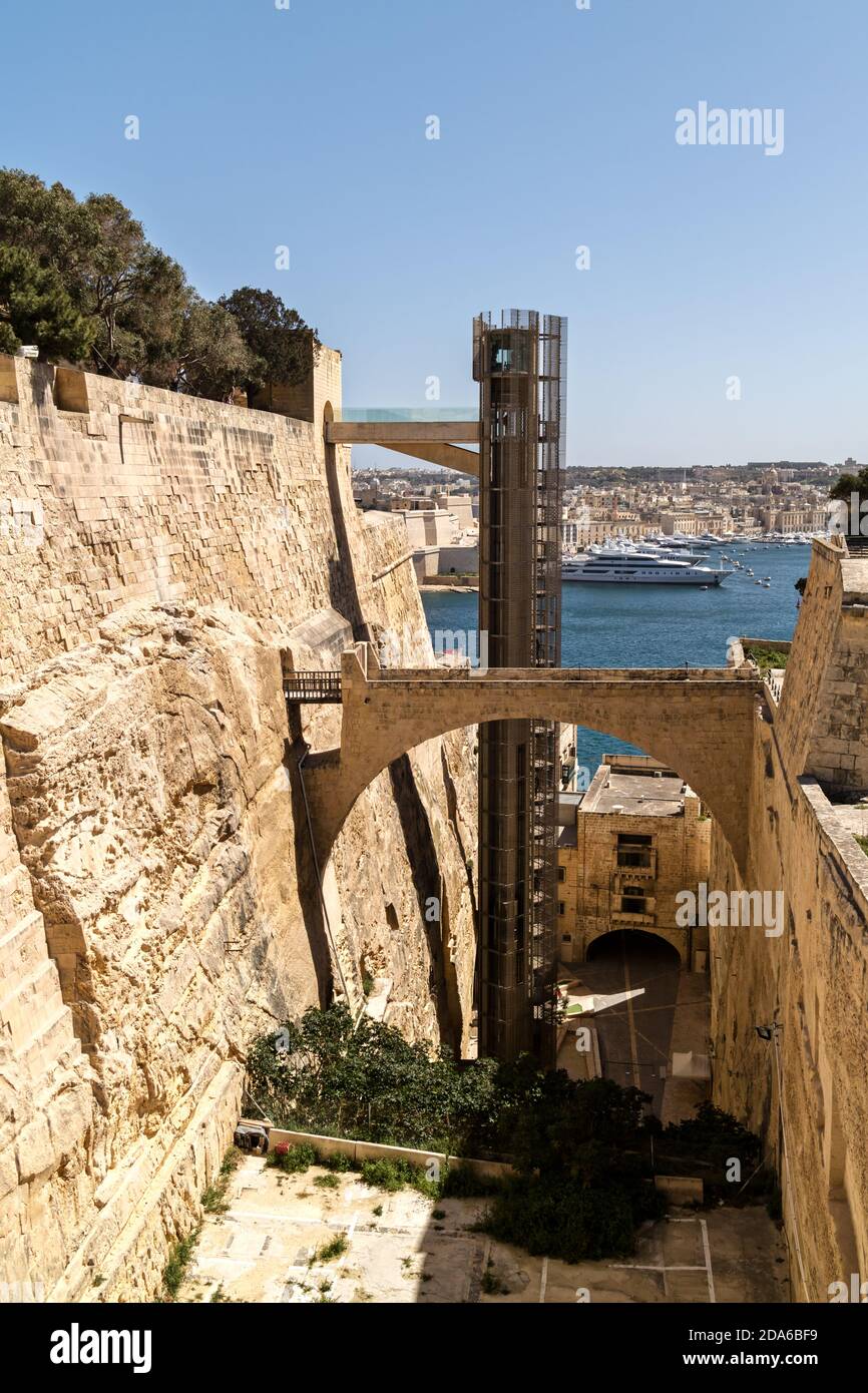 Il nuovo ascensore dei Giardini Barrakka a la Valletta Foto Stock
