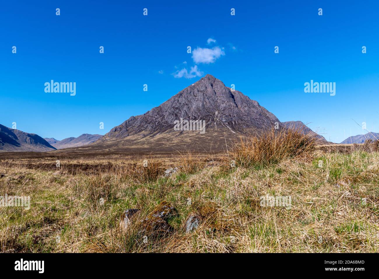 La maestosa catena montuosa Glencoe della Scozia Foto Stock