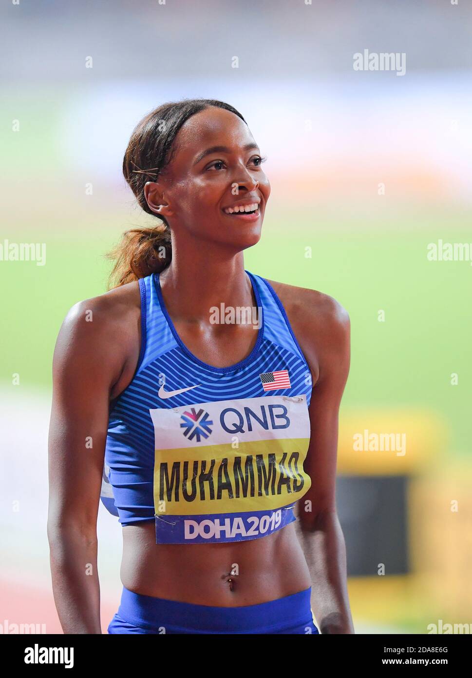 Dalilah Muhammad (USA) rompe il record del mondo dei 400 metri a ostacoli  in un tempo di 52.16. IAAF mondiale di atletica, Doha 2019 Foto stock -  Alamy