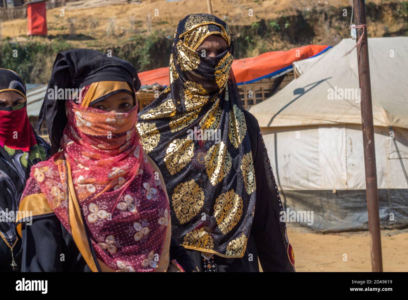 Vita quotidiana nel campo profughi di Rohingya a Coxsbazar, Bangladesh. La foto è stata scattata nel novembre 2017 Foto Stock