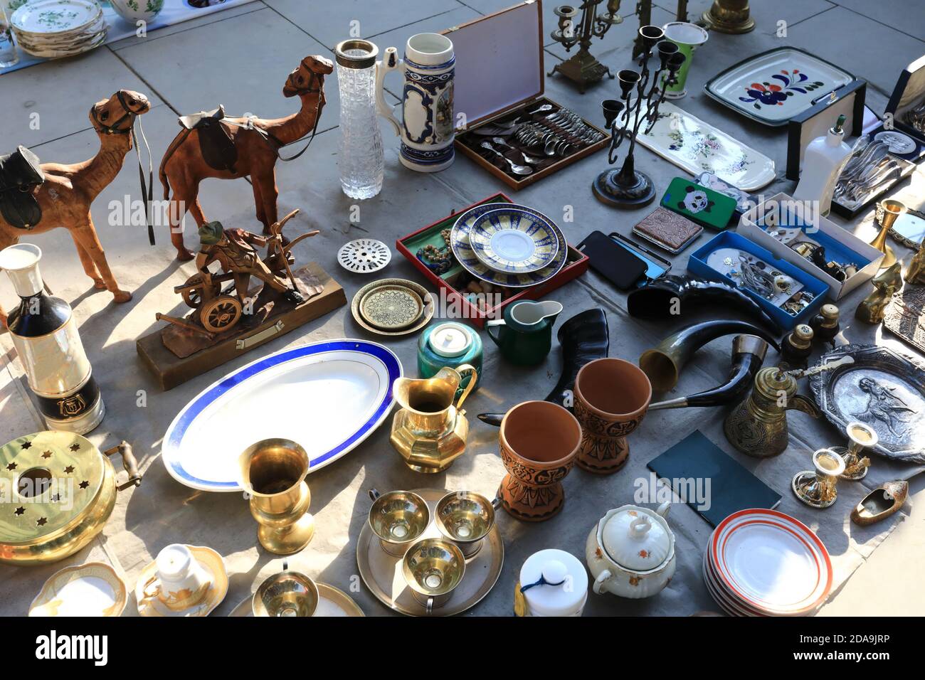 In seconda mano vintage Things in swap Meet, Tbilisi, Georgia Foto Stock