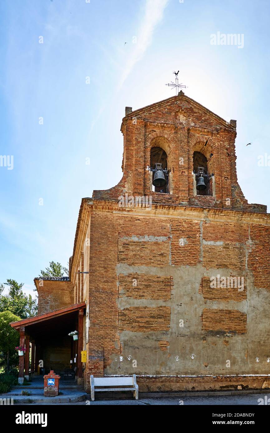 Chiesa di San Nicolás Obispo - Vescovo di San Nicola. Costruito nel XIII secolo in mattoni. Si compone di una navata unica coperta con un vau barile Foto Stock