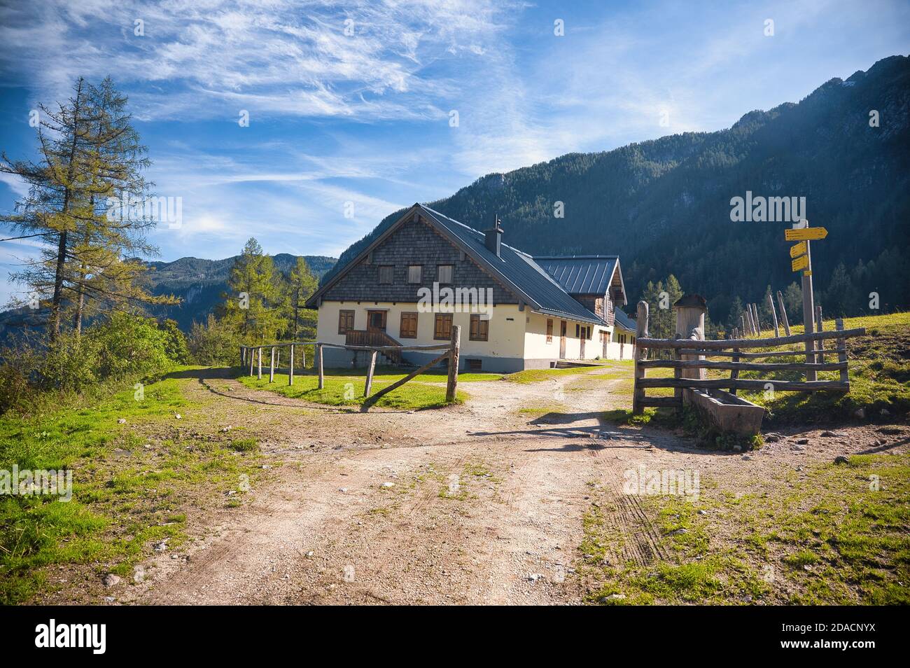 Atmosfera autunnale sull'Almo Unterjoch nelle Alpi Berchtesgaden Foto Stock