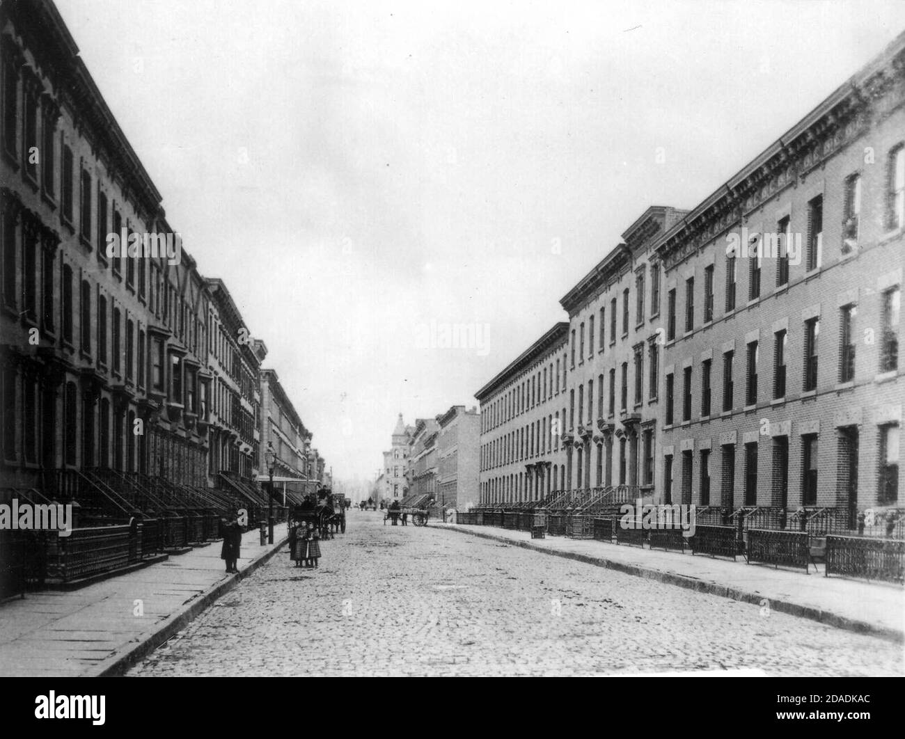 Bloomfield superiore Street tra il nono e il decimo (1900) Foto Stock