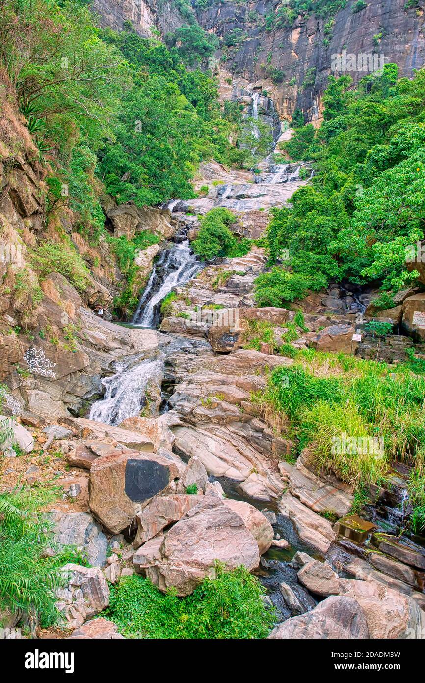 Ravana Falls, Rawana Falls, Rawana Ella, Ravana Ella Wildlife Sanctuary, Badulla, Bandarawela, Sri Lanka, Asia Foto Stock