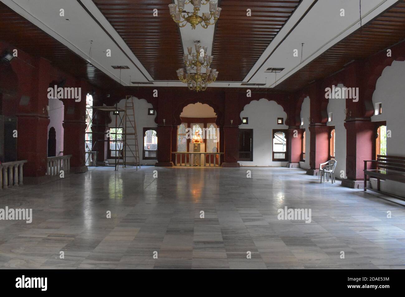 Sala interna di Lal Mahal - questa residenza per l'infanzia di Chhatrapati Shivaji Maharaj si trova nel cuore di Pune City, Maharashtra Foto Stock