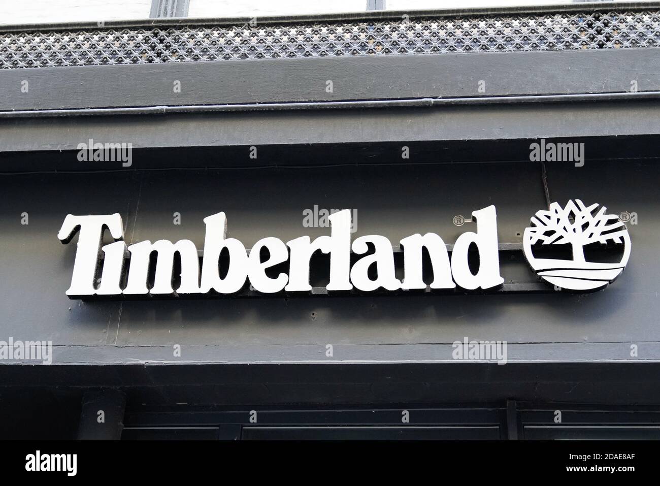 Bordeaux , Aquitaine / Francia - 11 01 2020 : Timberland Store logo e testo segno su di noi negozio di moda Foto Stock