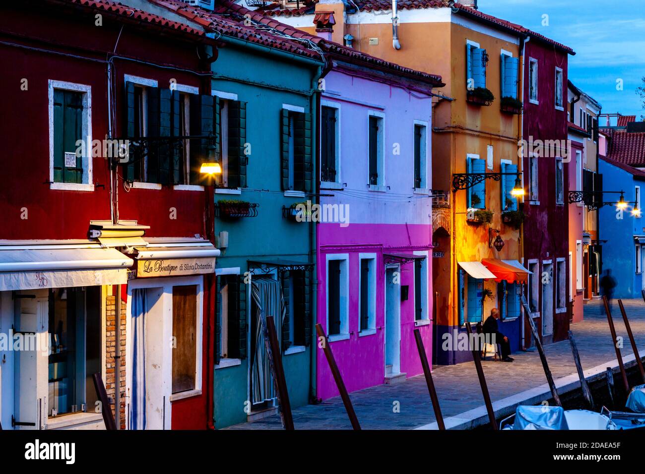 Case colorate, Isola di Burano, Venezia, Italia. Foto Stock