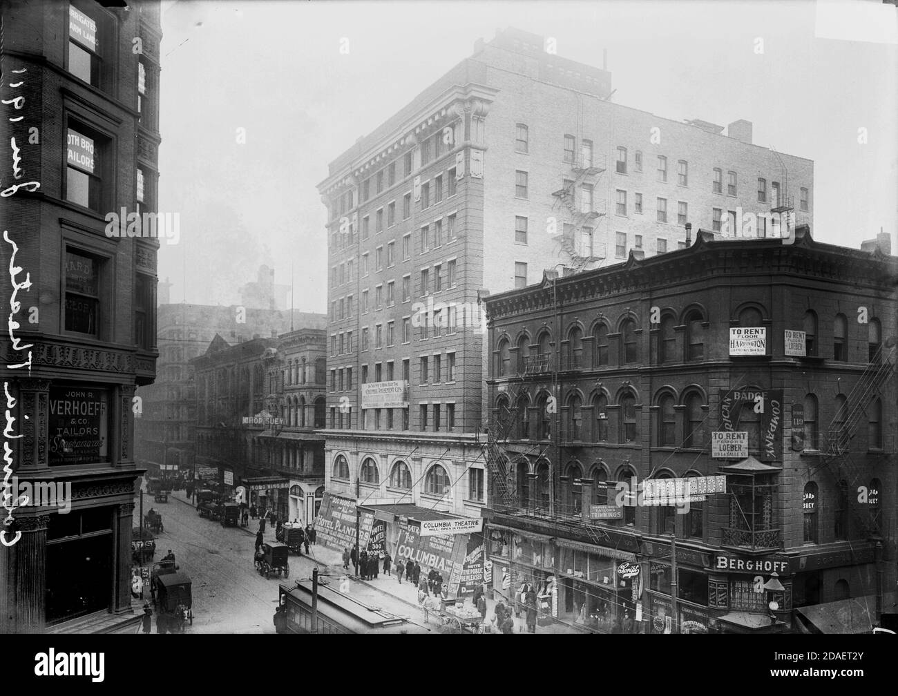 Vista esterna del Columbia Theatre al 11 di North Clark Street nell'area della comunità Loop di Chicago, Illinois. Foto Stock