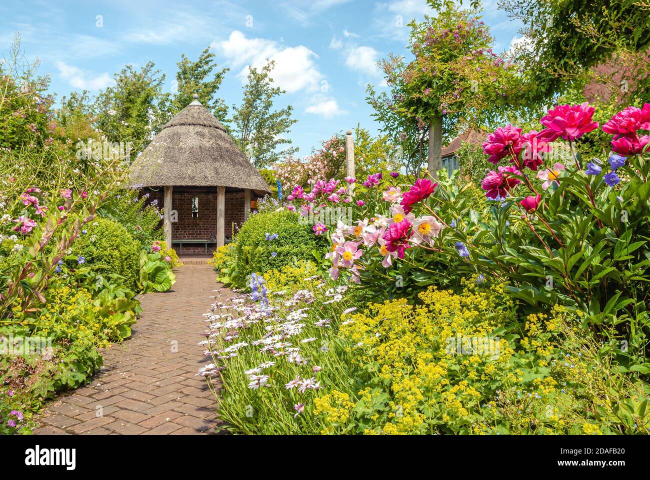 Masters Garden all'interno del Lord Leycester Hospital di Warwick, Warwickshire, Inghilterra Foto Stock