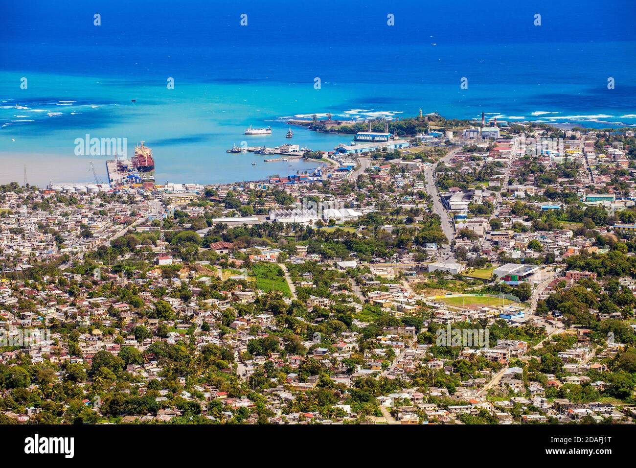 Repubblica Dominicana, Puerto Plata, Monte Isabel de Torres, Vista della città, del porto e dell'Oceano Atlantico Foto Stock