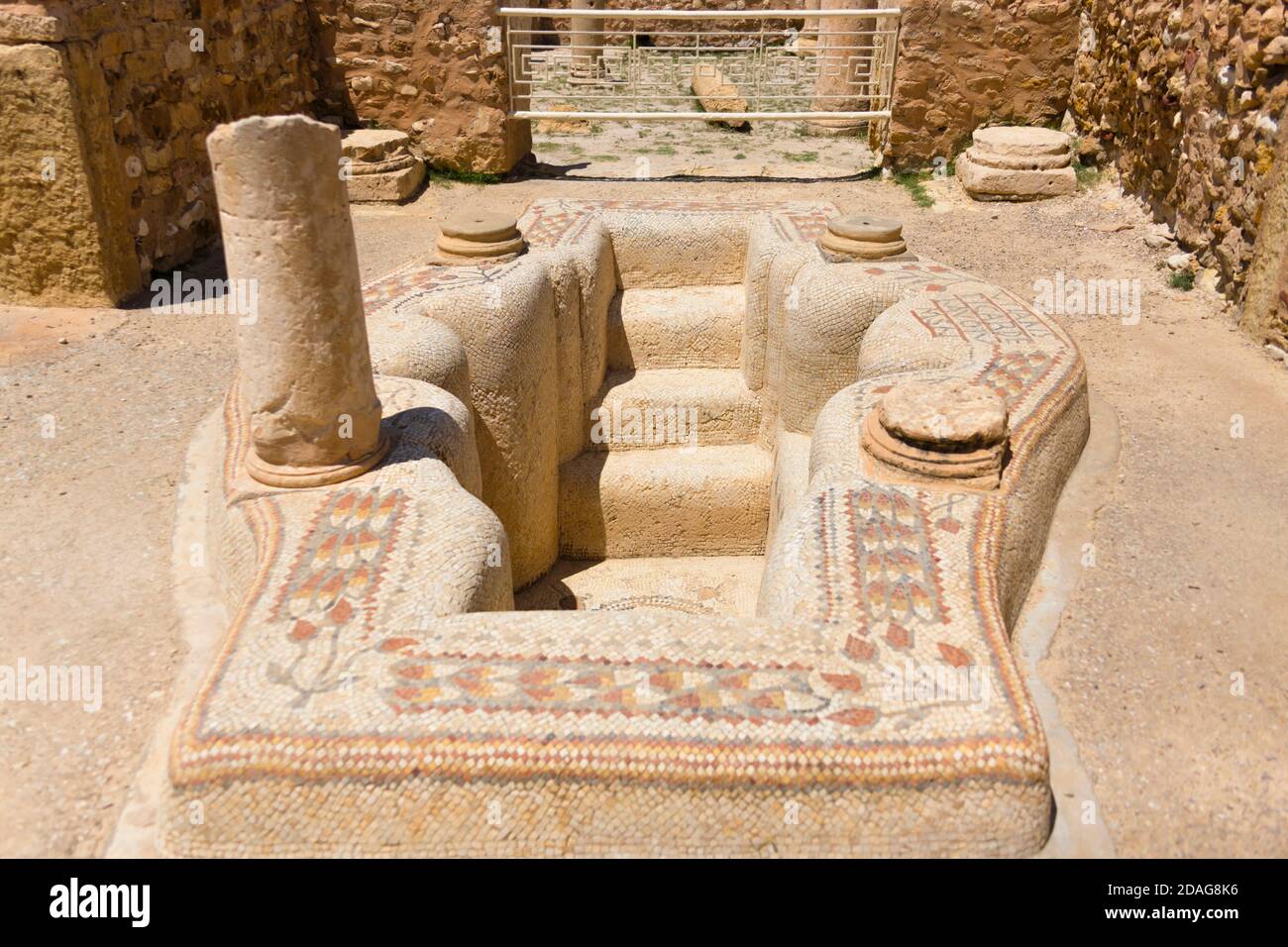 Vasca da bagno alle rovine di Sbeitla, Tunisia Foto Stock