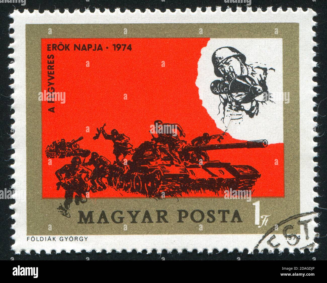 UNGHERIA - CIRCA 1974: Francobollo stampato dall'Ungheria, mostra Tank Battle e Soldier con Anti-Tank Grenade, circa 1974 Foto Stock