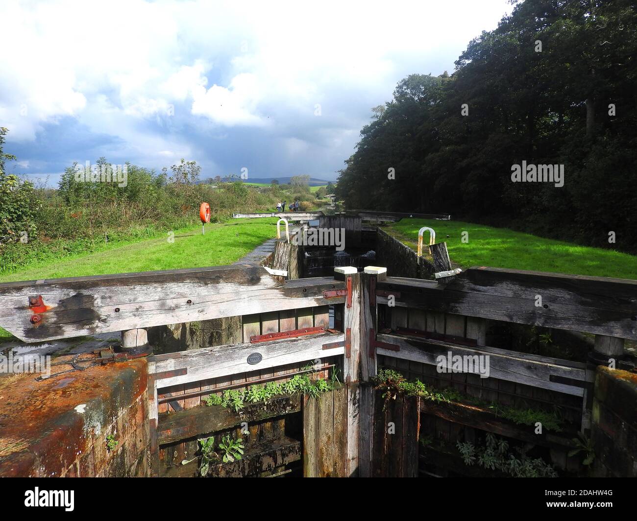 British Canal System -filiale di Glasson di Lancaster Canal, Inghilterra, Regno Unito -------- Glasson Top (blocco 2) cancelli nel settembre 2020. Foto Stock