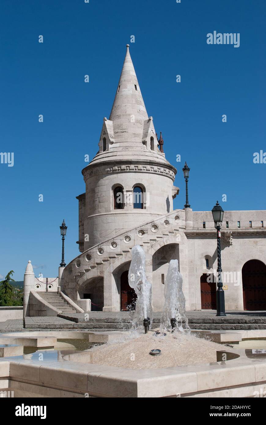 Punto di riferimento a Budapest. Bastione dei pescatori. Ungheria. Foto Stock