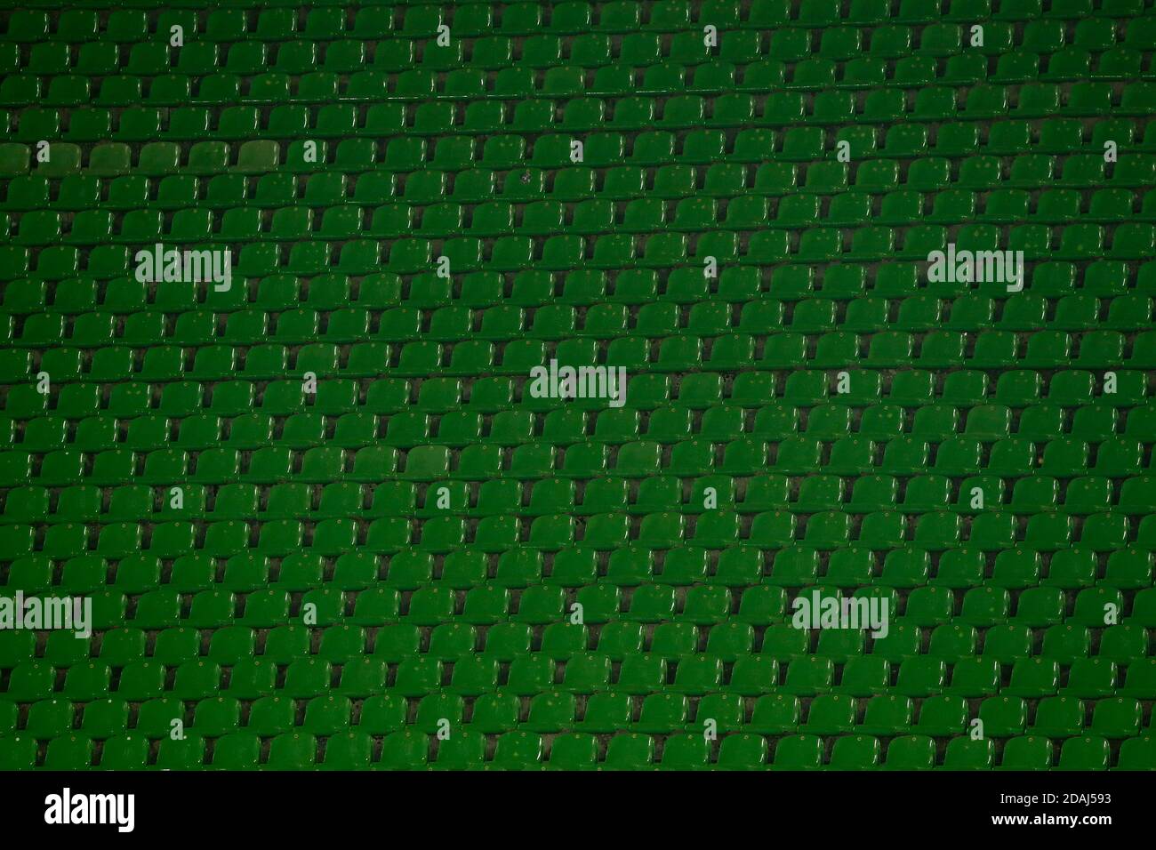 A causa della pandemia COVID 19, posti vuoti allo stadio Kosevo durante una partita di calcio amichevole Bosnia contro Iran Sarajevo, Bosnia-Erzegovina, 12, Foto Stock