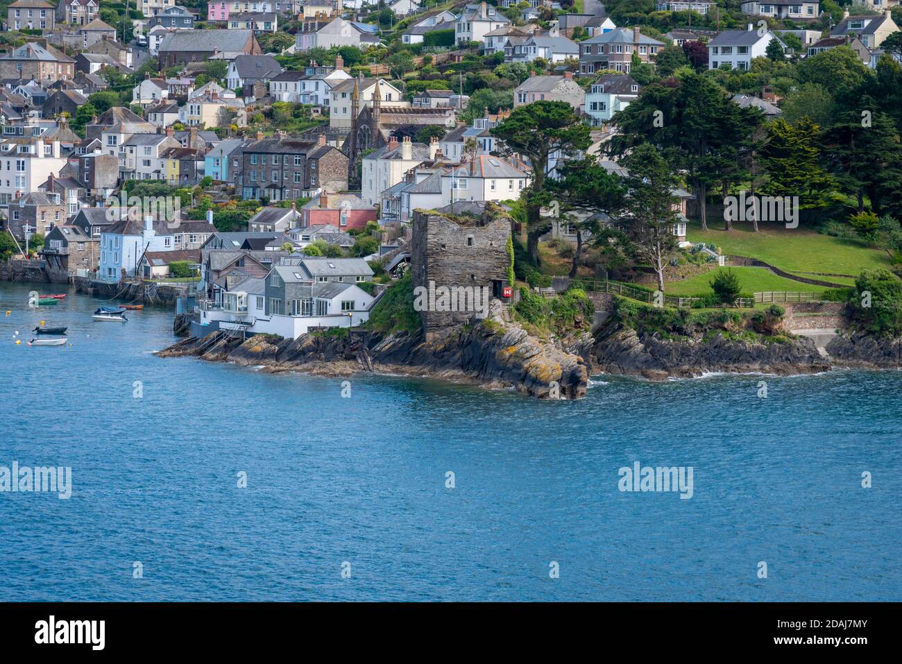 Polruan Castle, estuario di Fowey, Polruan, Cornovaglia, Regno Unito Foto Stock