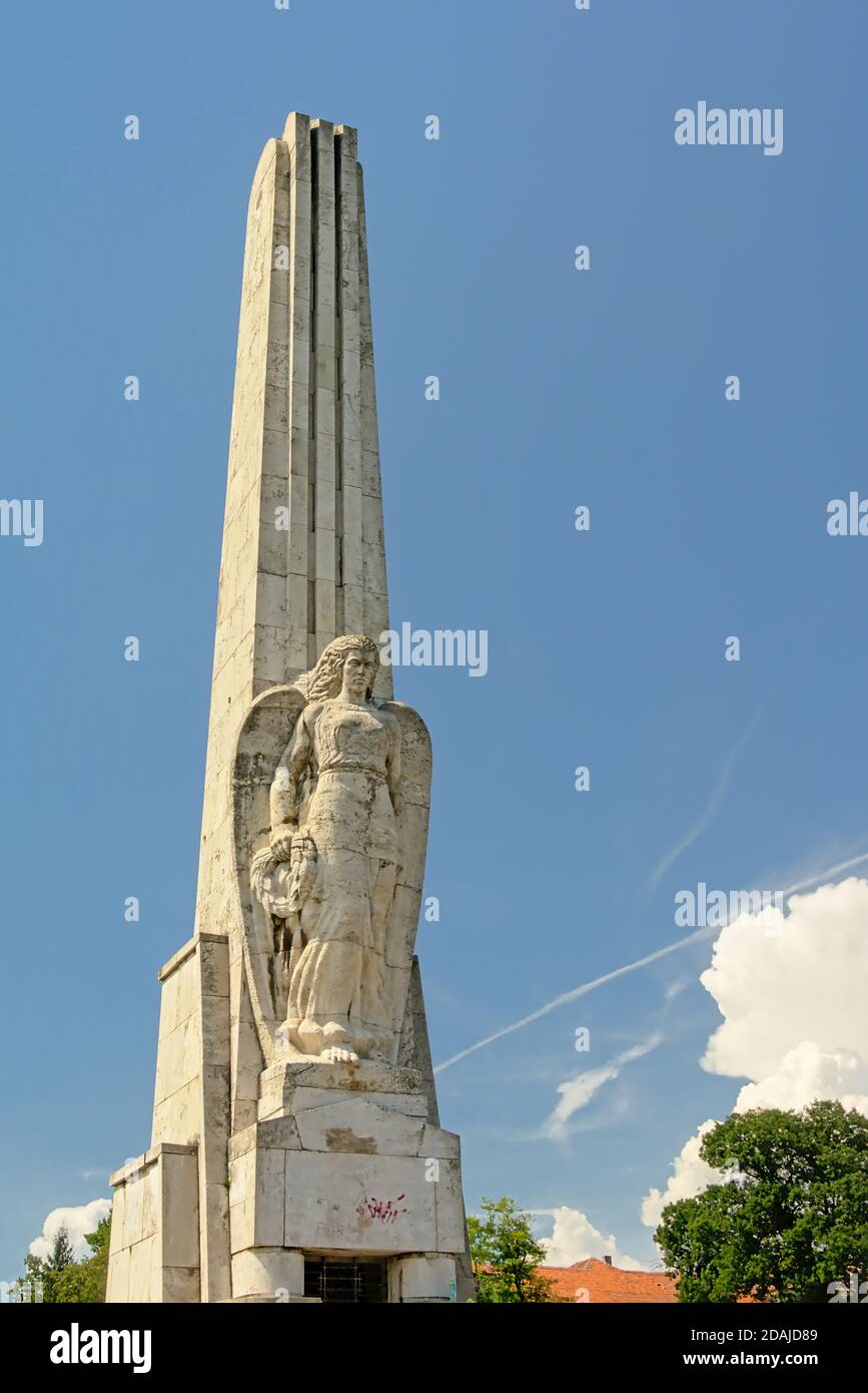 Monumento degli eroi rumeni della rivoluzione della Transilvania: HOREA, Cloșca & Crișan, trovato nella vecchia cittadella di Alba Iulia, Romania Foto Stock
