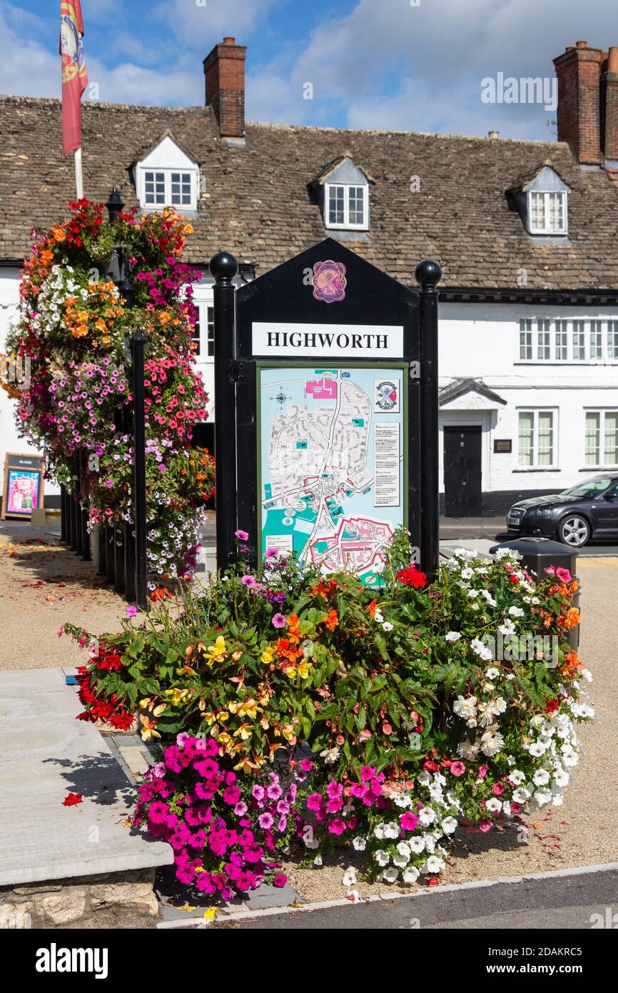 Pianta della città nel 17 ° secolo Market Place, Highworth, Wiltshire, Inghilterra, Regno Unito Foto Stock