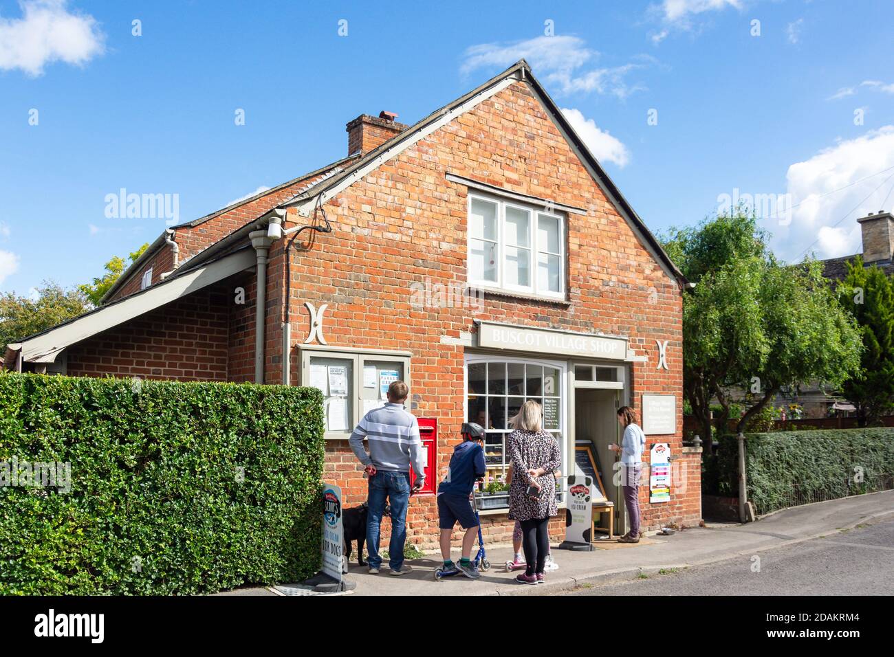 Buscott Village Shop, Buscot, Oxfordshire, Inghilterra, Regno Unito Foto Stock