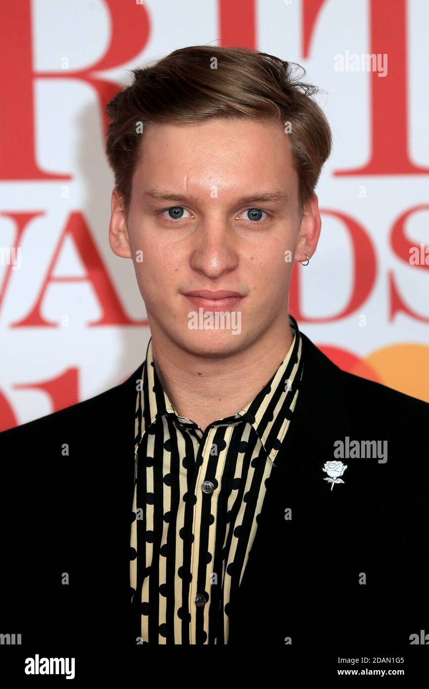 George Ezra partecipa ai BRIT Awards 2018 che si sono tenuti alla O2 Arena il 21 febbraio 2018 a Londra, Inghilterra. Foto Stock