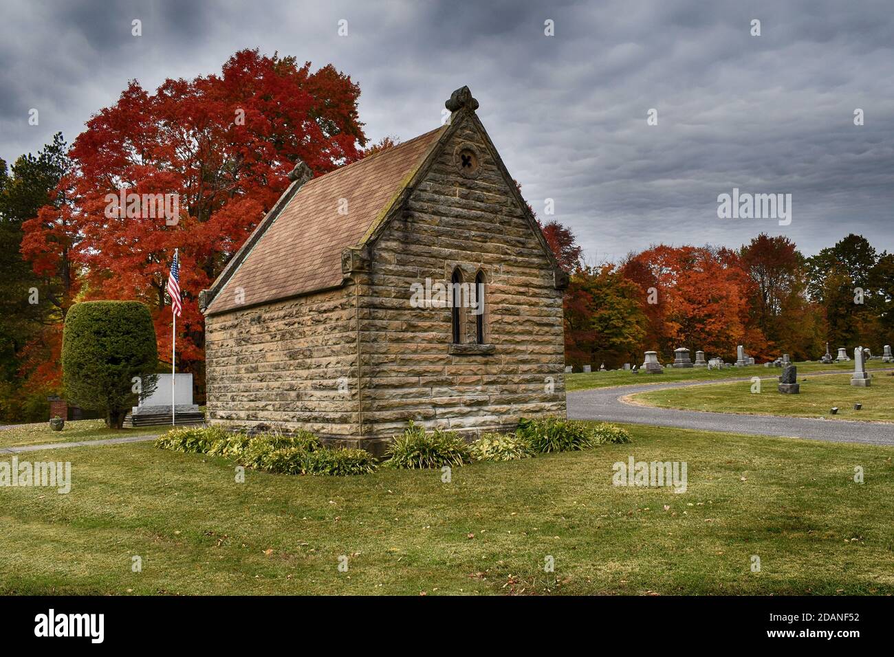 Piccolo Cimitero e Cappella. Ohio Stati Uniti Foto Stock