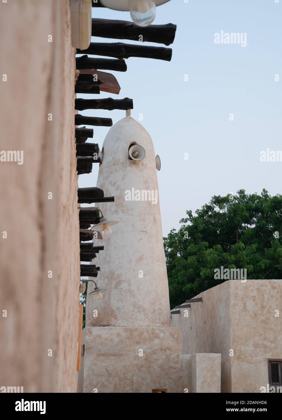 Vecchia moschea nella città di wakrah Foto Stock