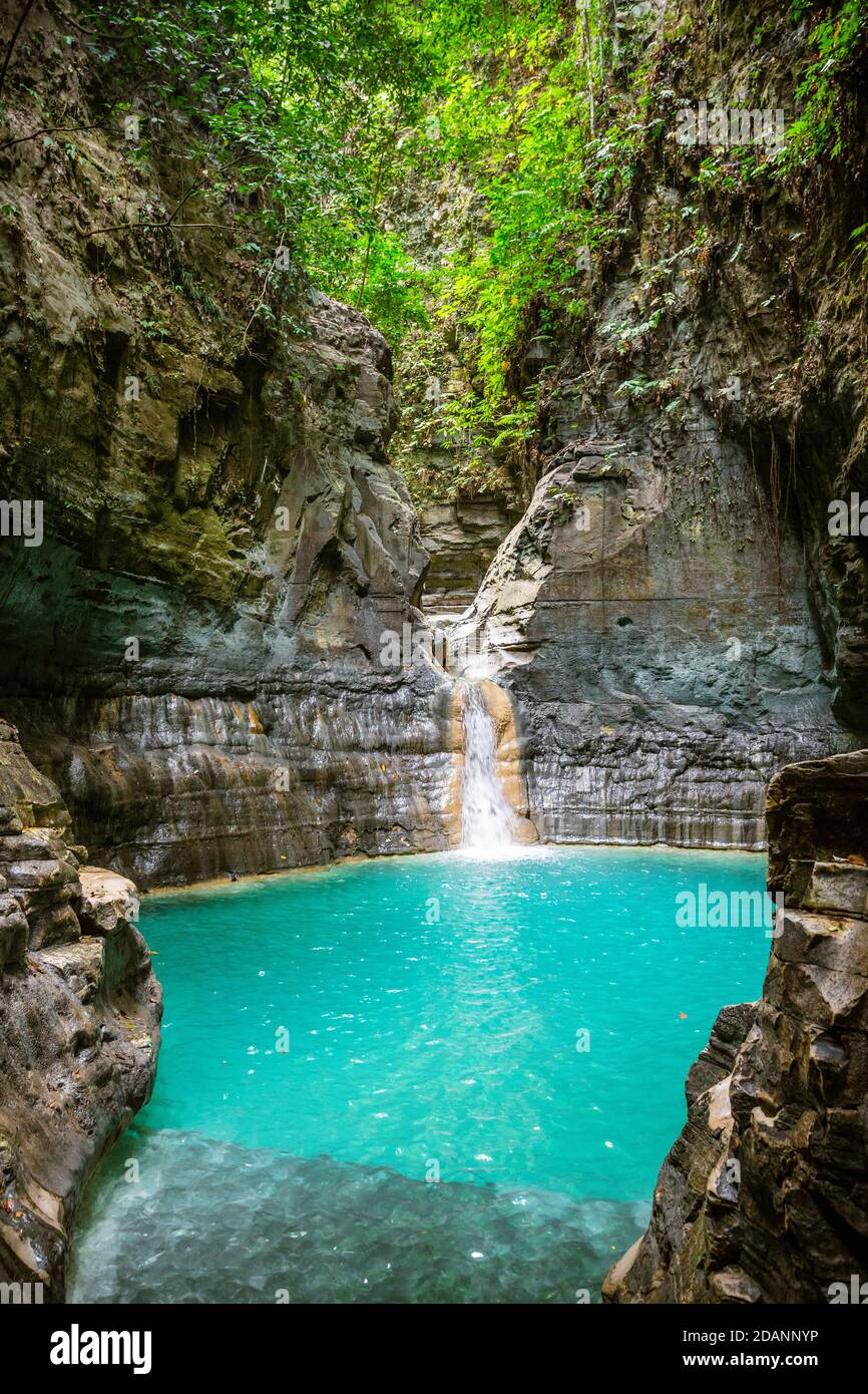 La bella cascata dell'isola di sumba Foto Stock
