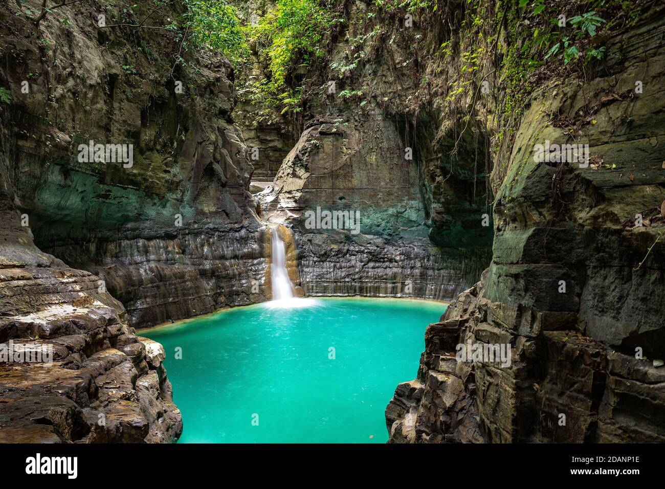 La bella cascata dell'isola di sumba Foto Stock