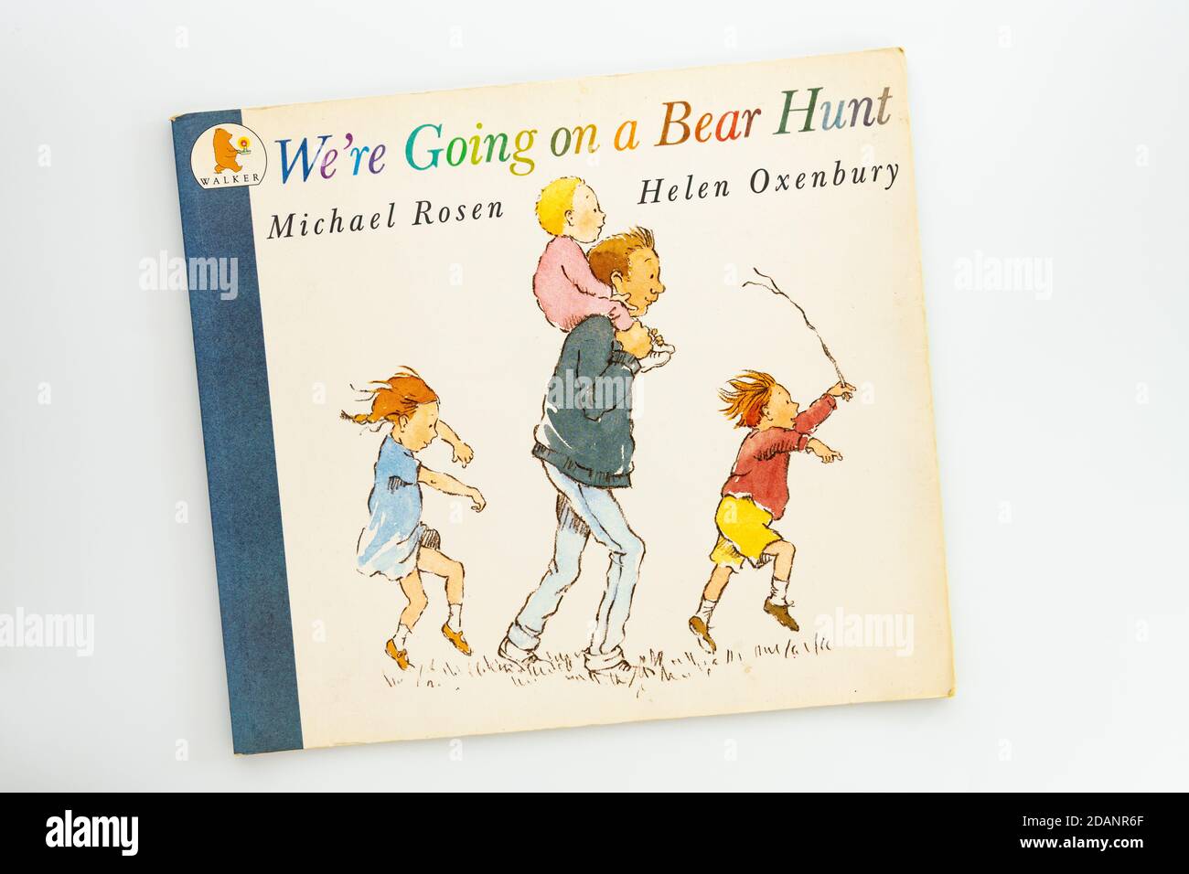 We're Going on a Bear Hunt scritto da Michael Rosen e illustrato da Helen Oxenbury. (solo per uso editoriale) Foto Stock