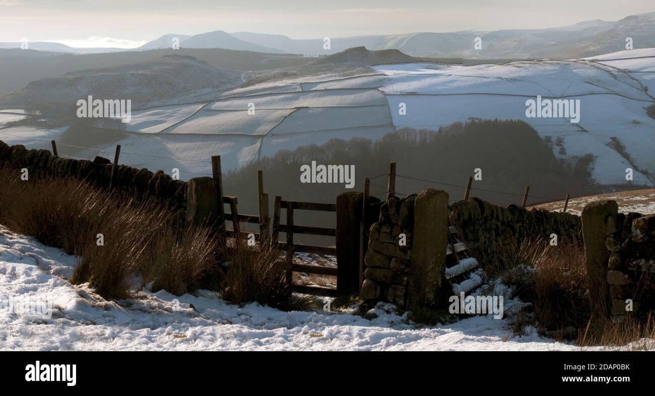 Crook collina dal bordo Derwent Foto Stock