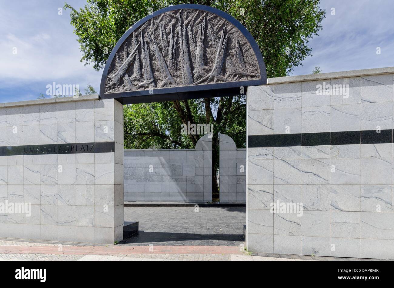 VARSAVIA, PROVINCIA MAZOVIAN, POLONIA. Umschlagplatz del memoriale del ghetto di Varsavia. Foto Stock