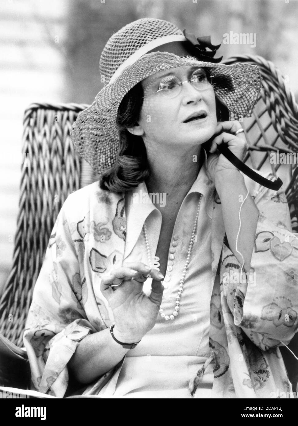 Diane Ladd, on-set of the Film, 'Rambling Rose', Seven Arts through New Line Cinema, 1991 Foto Stock