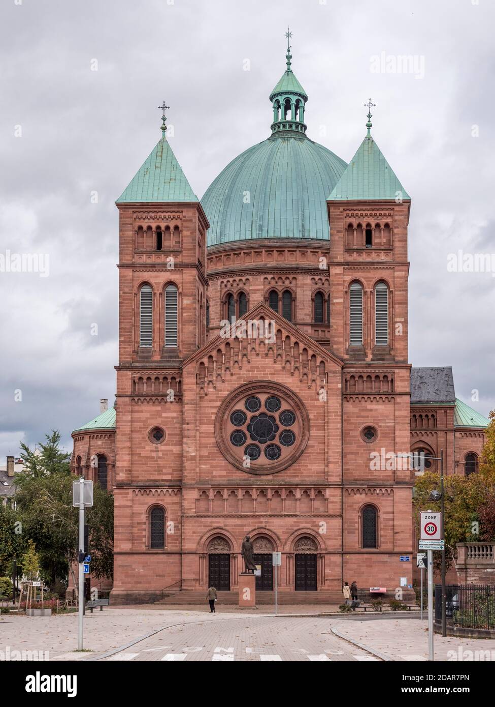 Chiesa cattolica di San Pietro, Strasburgo, Grand Est, Francia Foto Stock