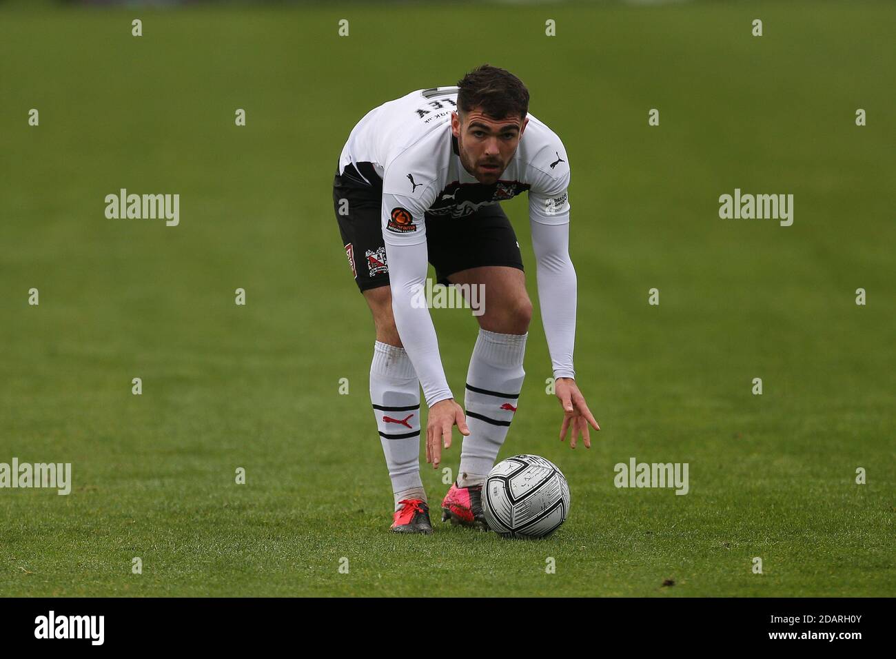 DARLINGTON, INGHILTERRA. 14 NOVEMBRE ben Hedley di Darlington durante la Vanarama National League North match tra Darlington e AFC Telford United a Blackwell Meadows, Darlington sabato 14 novembre 2020. (Credit: Mark Fletcher | MI News) Credit: MI News & Sport /Alamy Live News Foto Stock