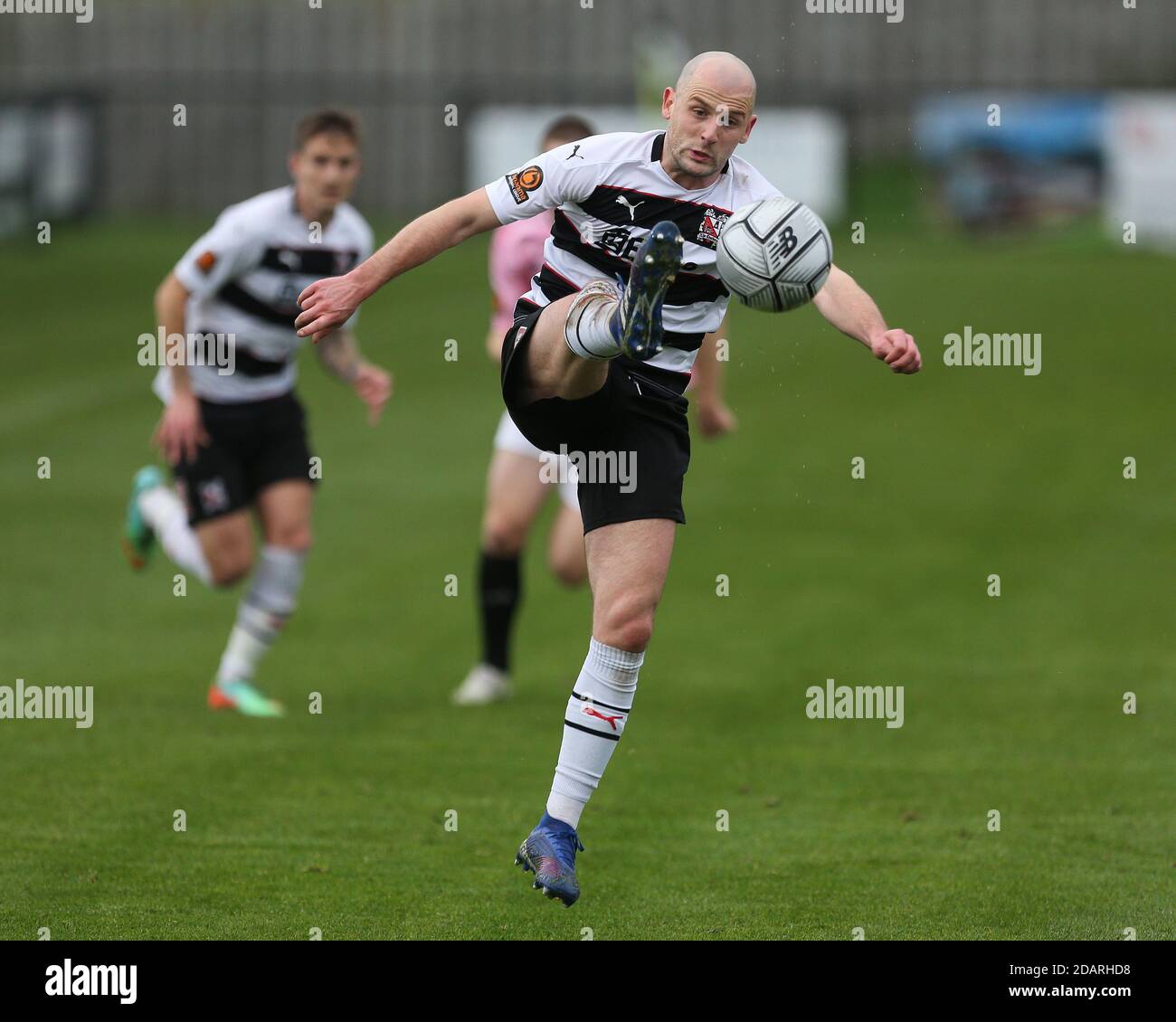 DARLINGTON, INGHILTERRA. IL 14 NOVEMBRE sarà Hatfield di Darlington durante la Vanarama National League North match tra Darlington e AFC Telford United a Blackwell Meadows, Darlington sabato 14 novembre 2020. (Credit: Mark Fletcher | MI News) Credit: MI News & Sport /Alamy Live News Foto Stock