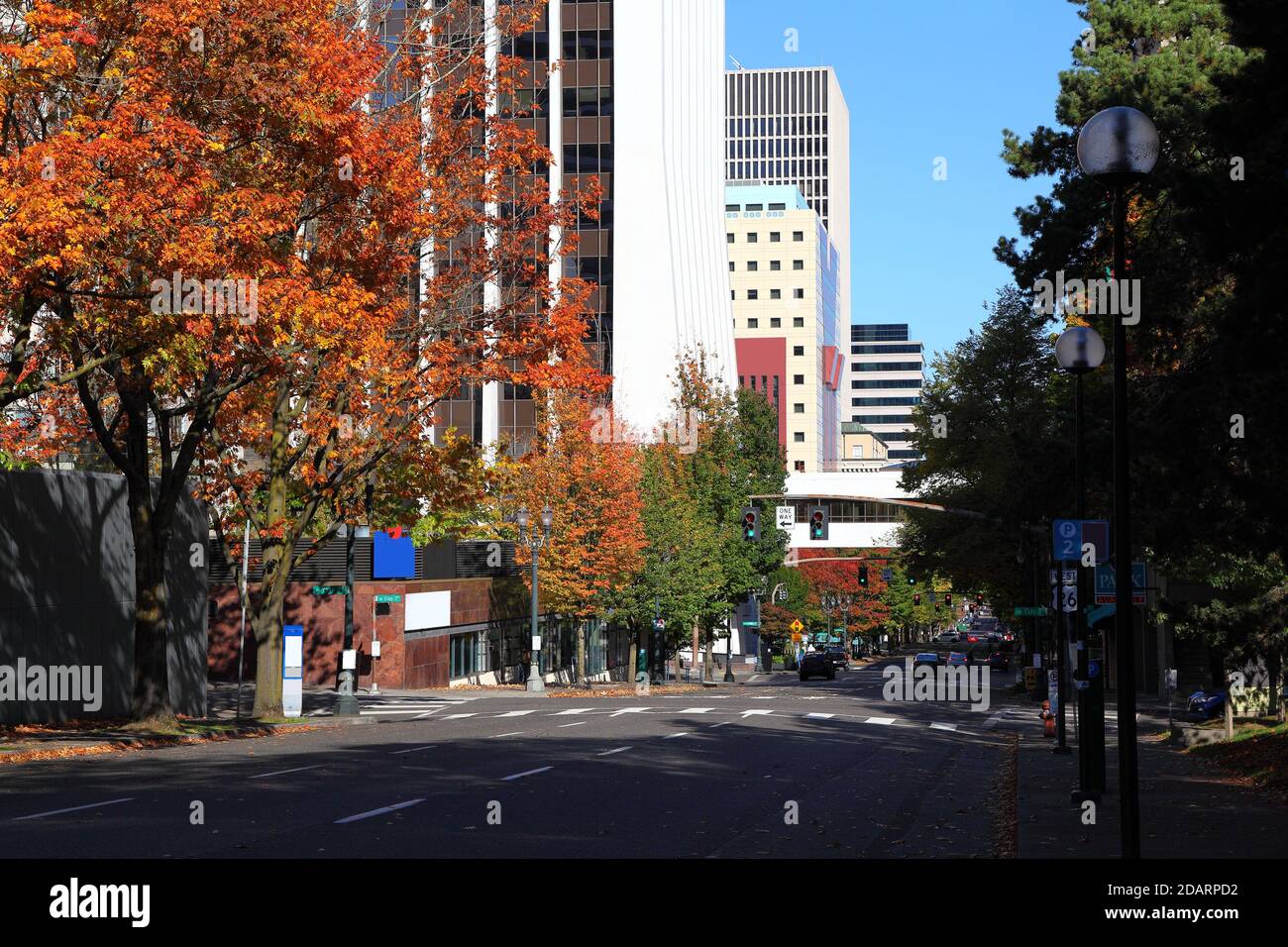 Le strade di Portland: 4th Ave centro. Foto Stock