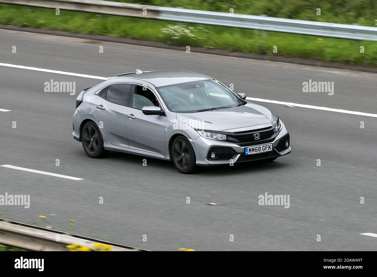 Honda Civic Sr i-DTEC Silver Car Hatchback Diesel sulla M6 autostrada vicino Preston a Lancashire, Regno Unito. Foto Stock