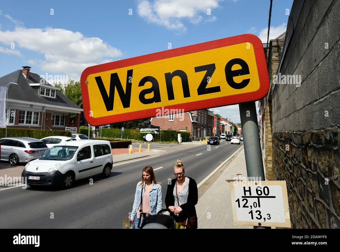 L'illustrazione mostra il nome del comune di Wanze su un cartello stradale, giovedì 03 maggio 2018. BELGA FOTO JOHN THYS Foto Stock